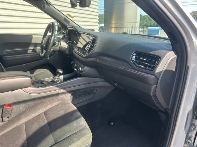 Used 2025 Dodge Durango GT AWD/4WD image 35