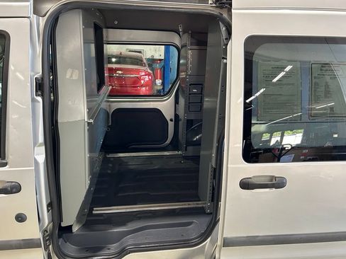 Used 2012 Ford Transit Connect XLT FWD image 11