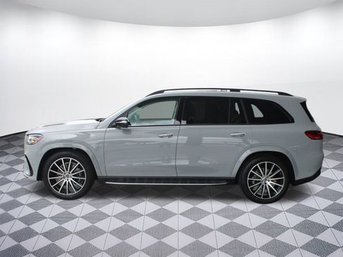 New 2026 Mercedes-Benz GLS 450 4MATIC image 2