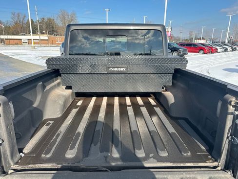 Used 2023 Jeep Gladiator Mojave w/ Cold Weather Group image 48