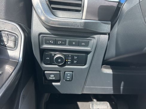 Used 2024 Ford F150 Platinum w/ FX4 Off-Road Package image 23