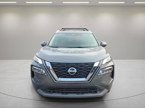 Used 2023 Nissan Rogue SV w/ SV Premium B Package image 2