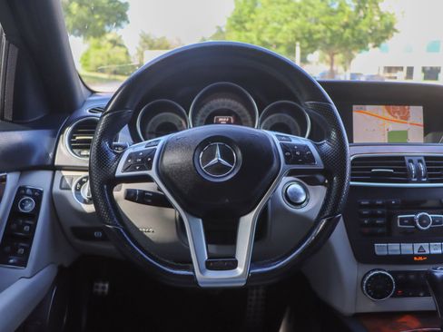 Used 2014 Mercedes-Benz C 300 4MATIC Sedan image 27