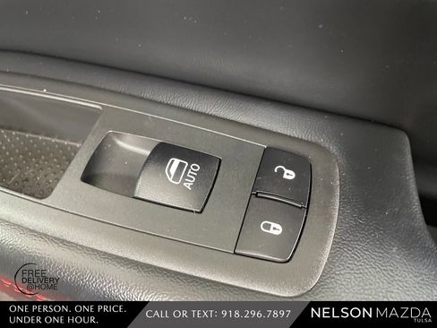 Used 2020 Jeep Grand Cherokee Trailhawk image 54