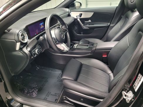 Used 2025 Mercedes-Benz CLA 250 4MATIC image 14