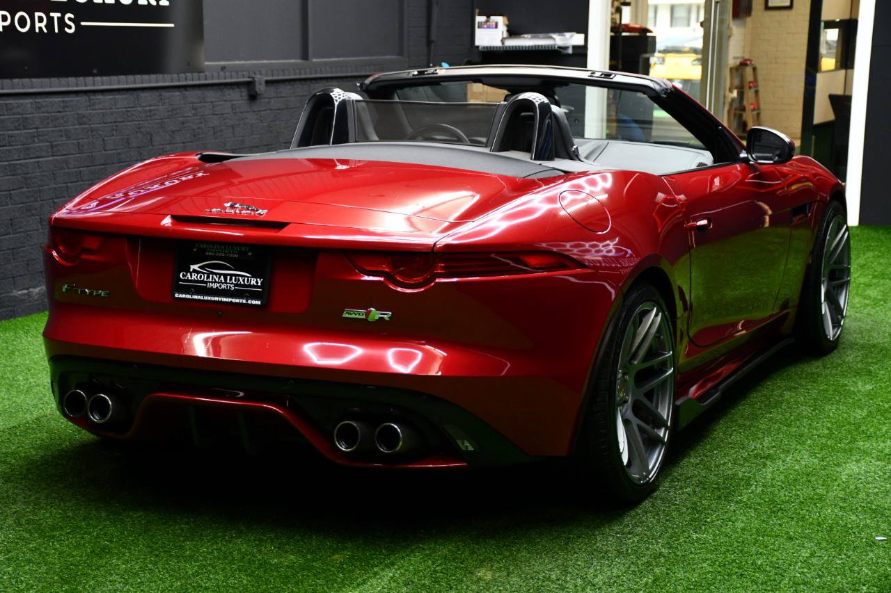 Used 2016 Jaguar F-TYPE R AWD/4WD image 9
