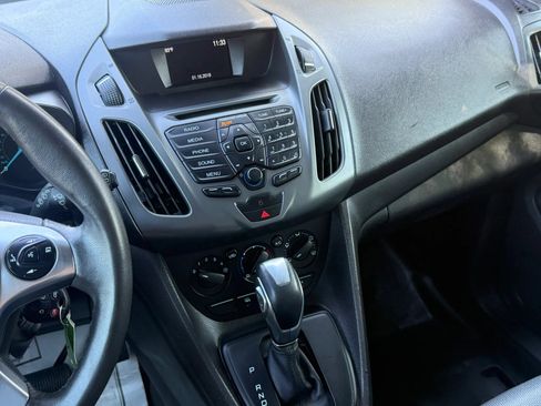 Used 2018 Ford Transit Connect XL FWD image 16