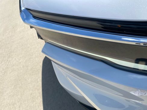 Certified 2025 Honda Pilot Touring image 30