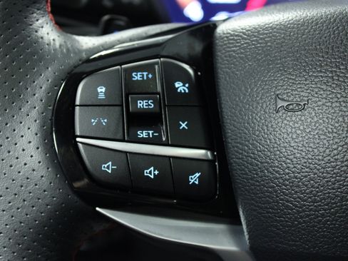 Used 2025 Ford Explorer ST AWD/4WD image 21