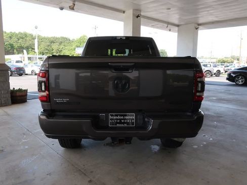 Used 2022 RAM 2500 Laramie AWD/4WD image 7