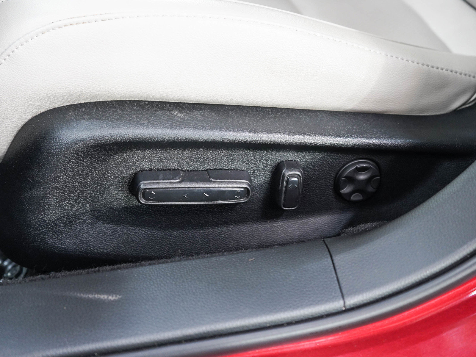 Used 2018 Honda Accord EX-L image 27