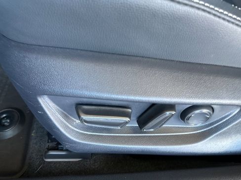 Used 2026 Toyota Camry SE FWD image 12