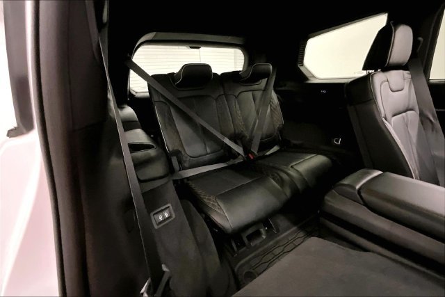 Used 2023 Jeep Grand Cherokee L Summit w/ Rear Seat Video Group I AWD/4WD image 32