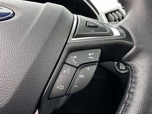 Used 2024 Ford Edge Titanium w/ Equipment Group 301A image 17