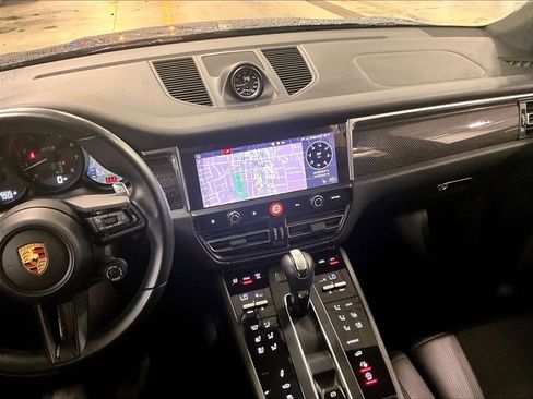 Certified 2023 Porsche Macan GTS AWD/4WD image 10