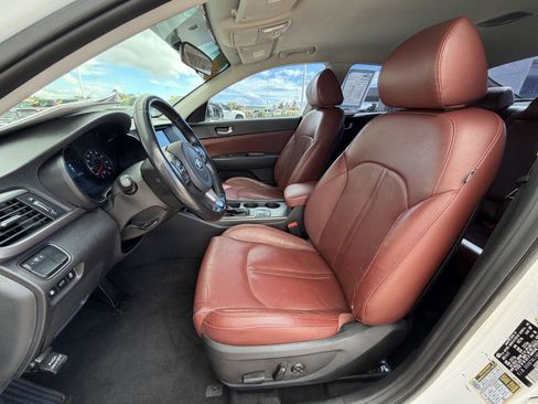 Used 2017 Kia Optima LX w/ Value Package image 15