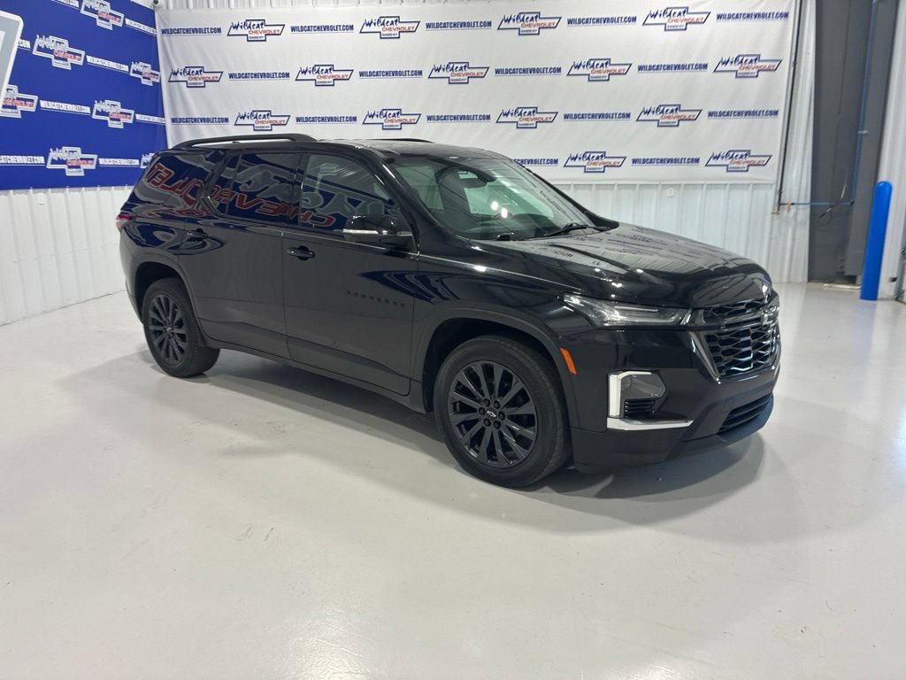 Used 2022 Chevrolet Traverse RS w/ LPO, Floor Liner Package FWD image 8
