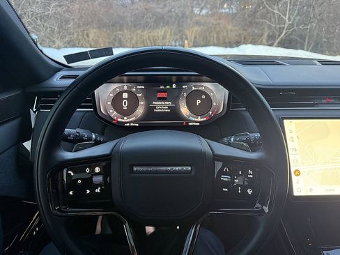 Used 2024 Land Rover Range Rover Sport Dynamic SE image 20