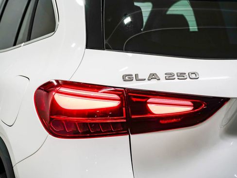 Used 2026 Mercedes-Benz GLA 250 image 9