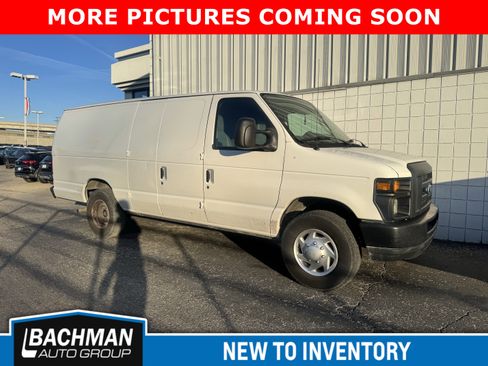 Used 2013 Ford E-250 and Econoline 250 Commercial image 2