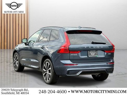 Used 2023 Volvo XC60 B6 Ultimate w/ Climate Package AWD/4WD image 5