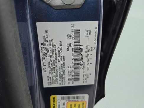 Used 2018 Ford Fusion SE w/ Equipment Group 201A FWD image 34