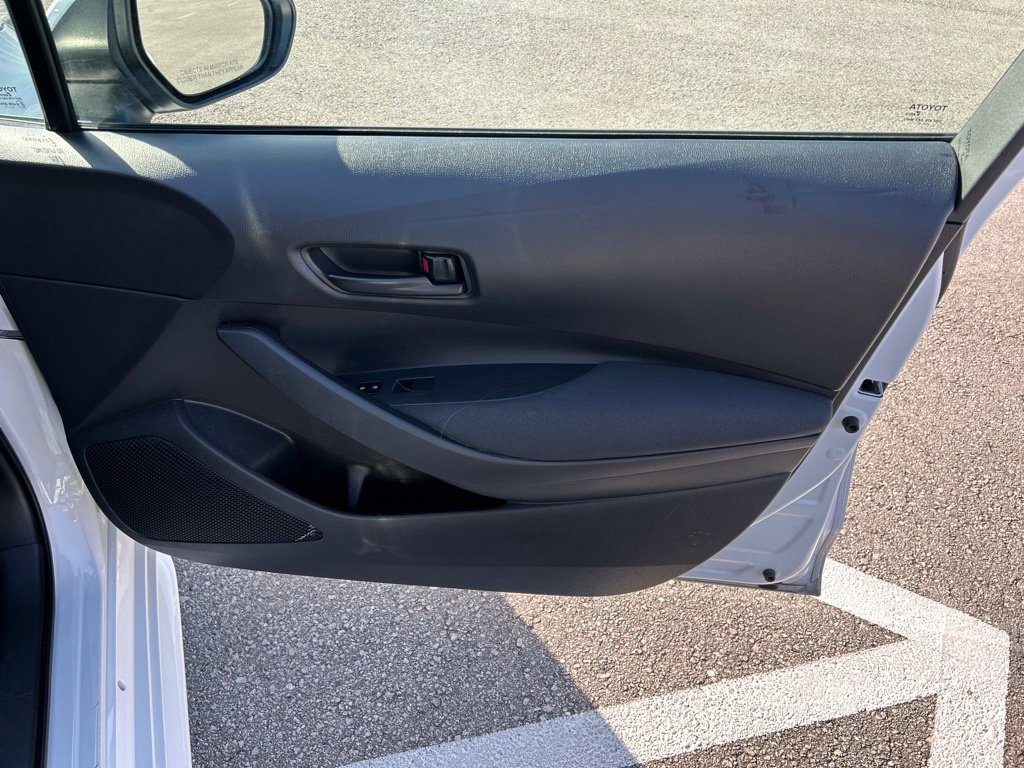 Used 2024 Toyota Corolla LE FWD image 38