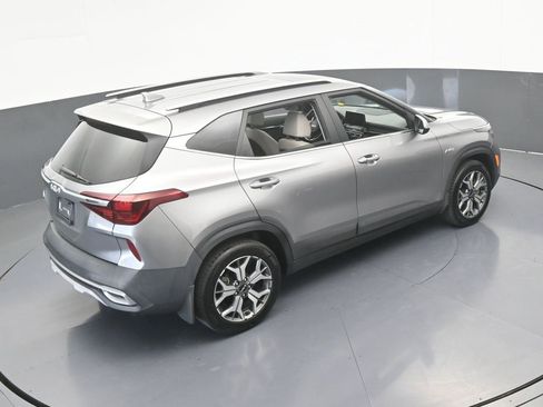 Used 2022 Kia Seltos EX AWD/4WD image 54