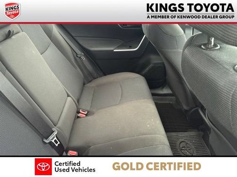 Used 2023 Toyota RAV4 LE FWD image 9