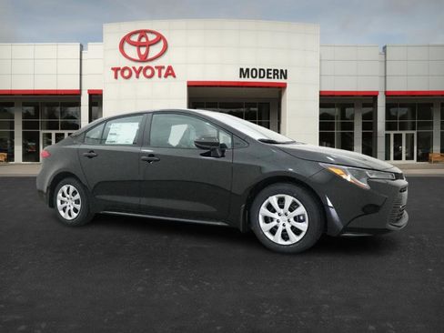 New 2026 Toyota Corolla LE image 28