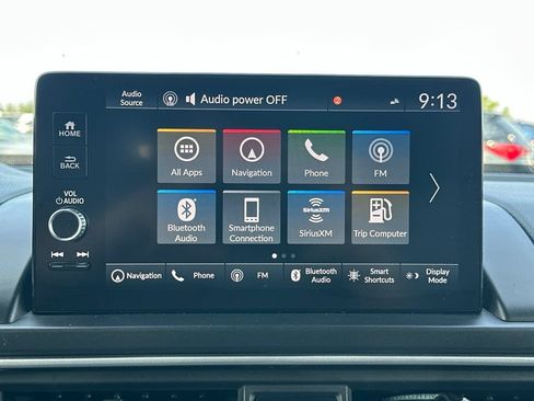 Used 2023 Honda Pilot Touring image 23