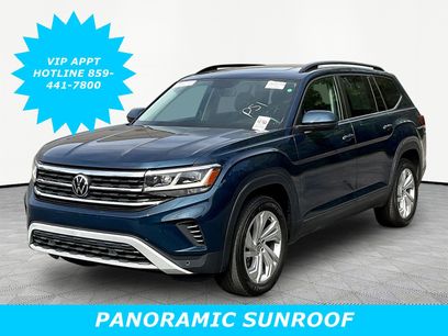 Used 2023 Volkswagen Atlas SE w/ Panoramic Sunroof Package