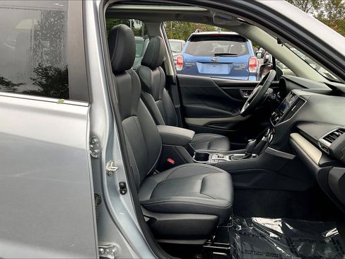 Certified 2022 Subaru Forester Limited image 7