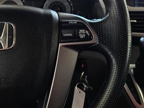 Used 2012 Honda Odyssey EX image 13