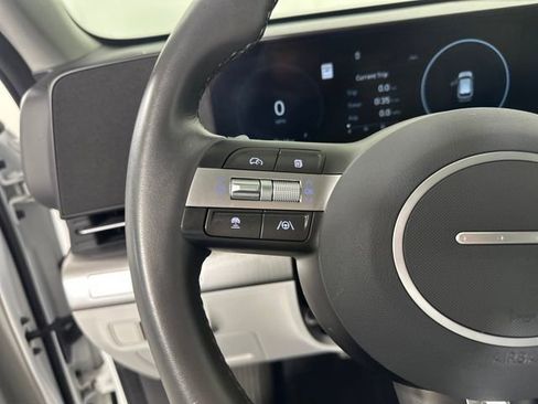 Used 2024 Hyundai Kona SEL w/ Convenience Package image 15