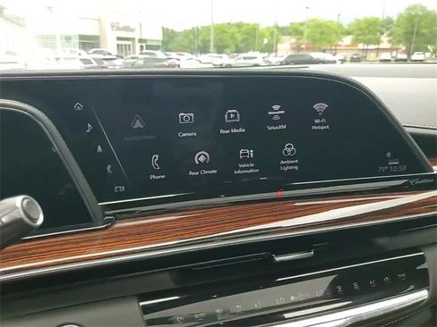 Certified 2021 Cadillac Escalade ESV Premium Luxury image 19