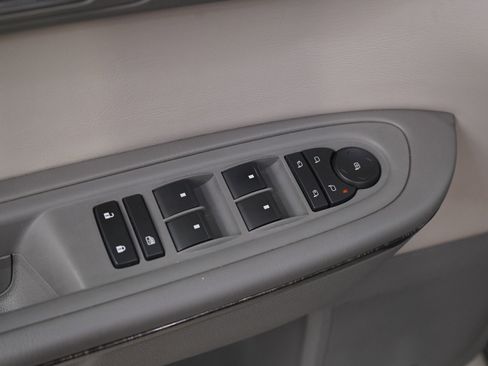 Used 2017 GMC Acadia Limited SLT image 22