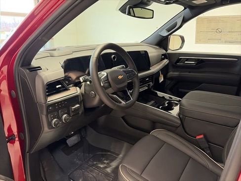 New 2026 Chevrolet Suburban Premier w/ Sun And Tow Package image 8