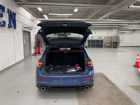 New 2026 Volkswagen GTI SE image 9