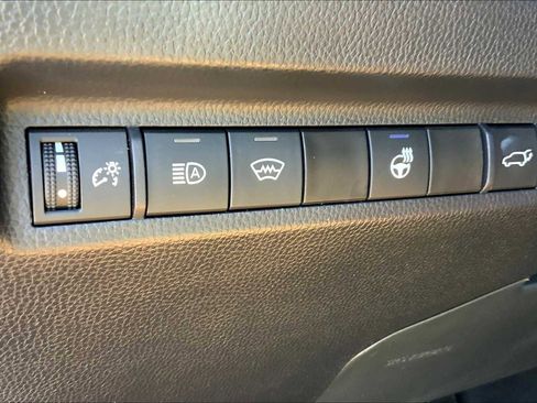 Used 2024 Toyota RAV4 XLE Premium w/ Weather Package AWD/4WD image 33