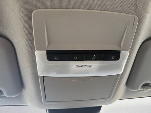 Used 2024 Nissan Sentra SV FWD image 25