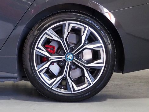 Used 2023 BMW i4 eDrive40 w/ M Sport Package RWD image 56