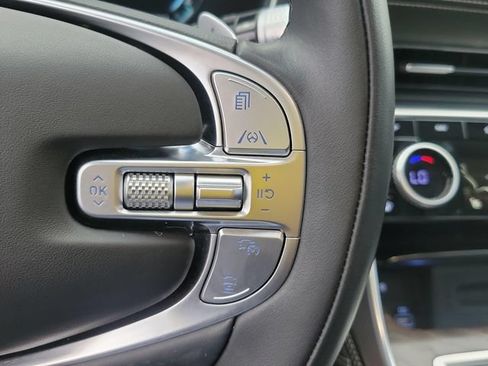Used 2024 Genesis GV80 3.5T w/ Prestige Package AWD/4WD image 18