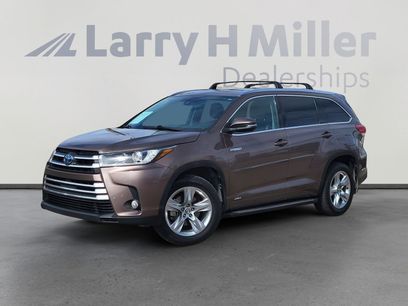 Used 2017 Toyota Highlander Limited