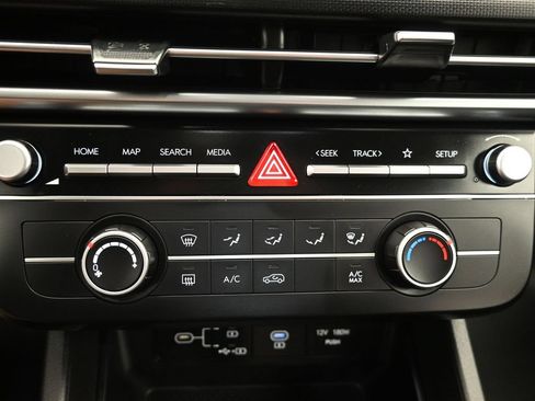 Used 2026 Hyundai Tucson SE AWD/4WD image 15