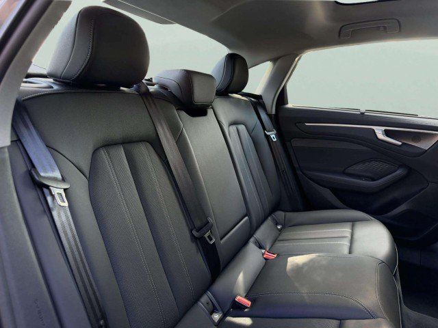 Certified 2026 Audi A6 Premium Plus w/ Premium Plus Package AWD/4WD image 28