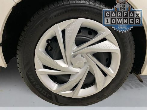 Used 2024 Subaru Impreza 2.0i image 15