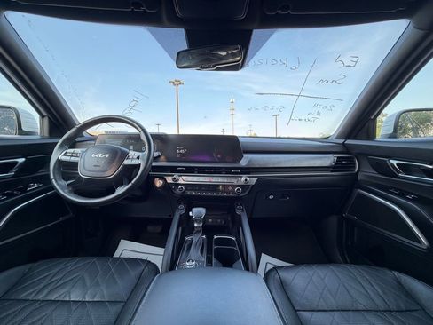 Used 2024 Kia Telluride EX X-Line AWD/4WD image 32