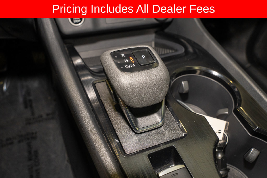 Used 2023 Nissan Rogue SV w/ SV Premium B Package FWD image 18