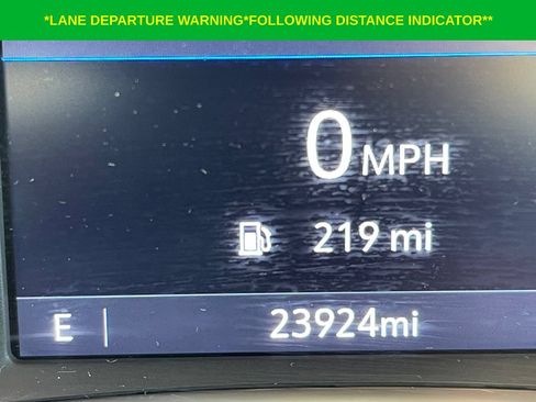 Used 2023 Chevrolet Equinox RS w/ RS Leather Package AWD/4WD image 16